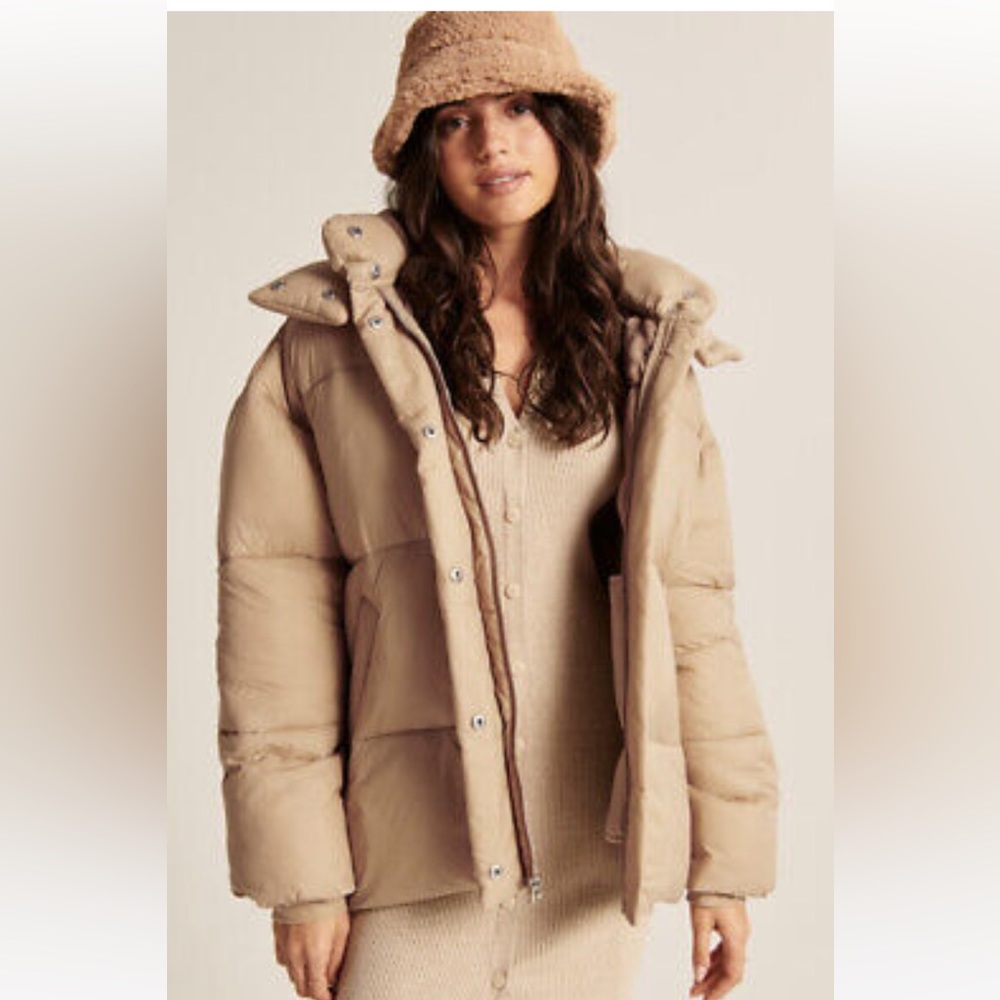Oversized Puffer - Picture 5 of 9